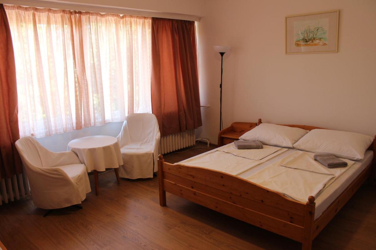 Hotel Tara Mestecǎneşti Exterior foto