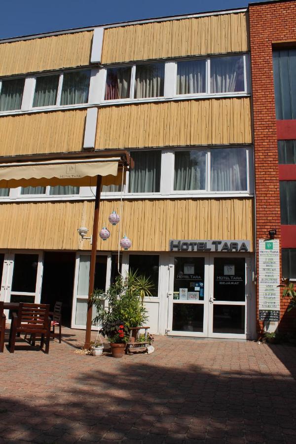 Hotel Tara Mestecǎneşti Exterior foto